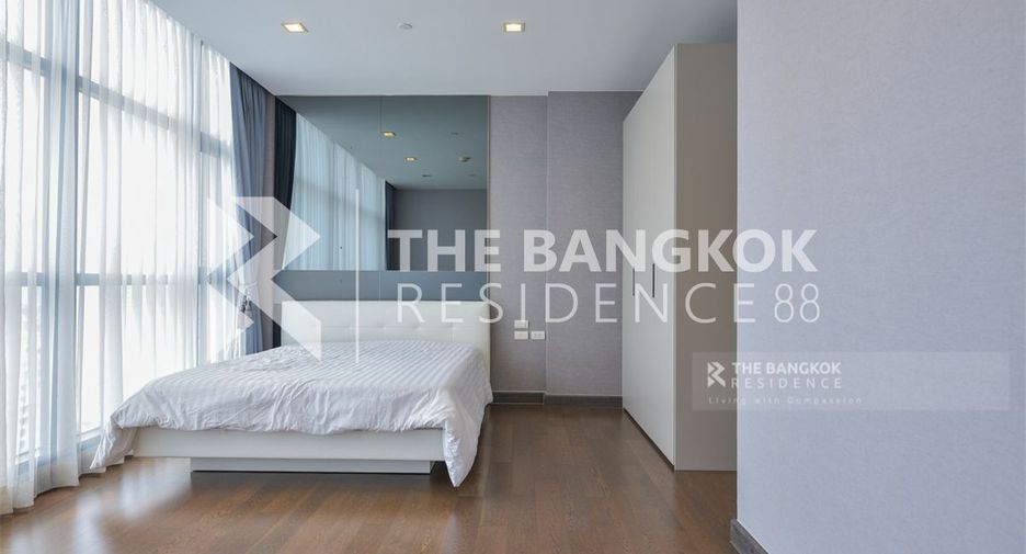 À louer 3 chambres condo à Khlong San, Bangkok