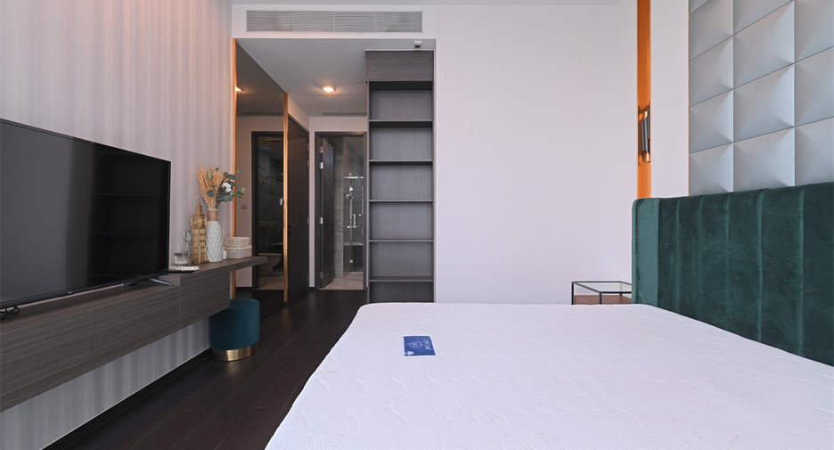 For rent 1 bed condo in Khlong Toei, Bangkok