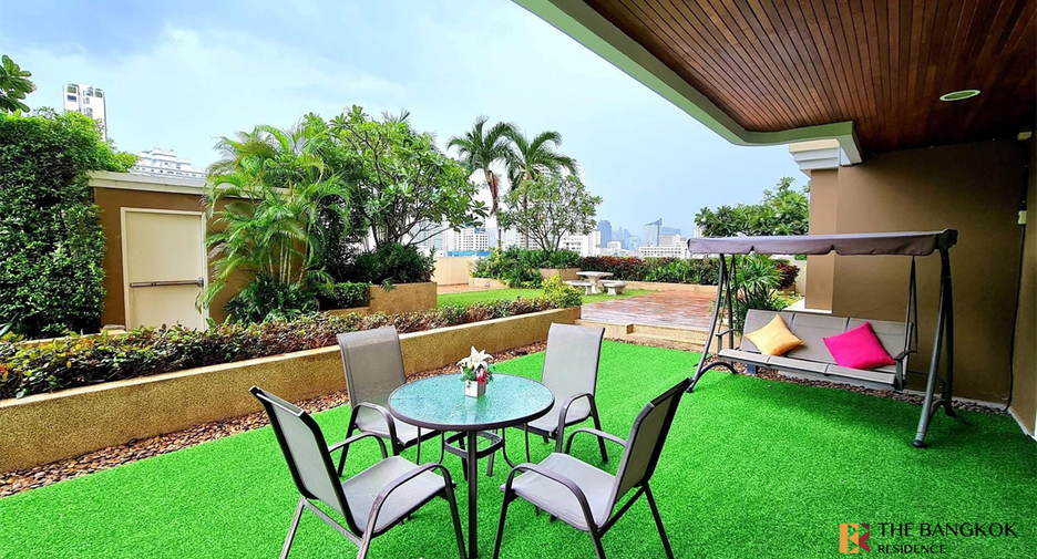 For rent 4 bedrooms condo in Watthana, Bangkok