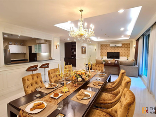 For rent 4 ベッドルーム condo in Watthana, Bangkok