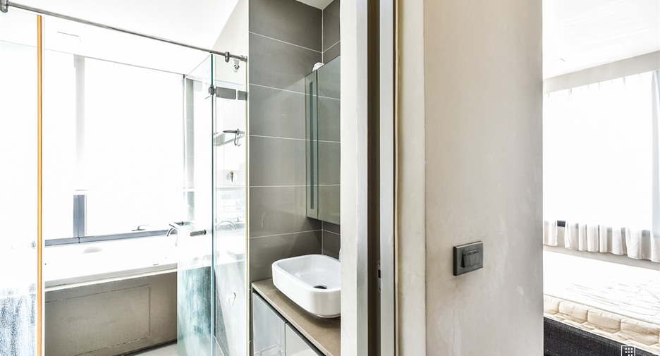 For rent 2 ベッドルーム condo in Bang Rak, Bangkok