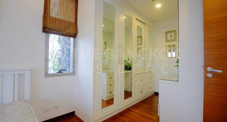 Condo en alquiler de 2 habitaciones en Khlong Toei, Bangkok