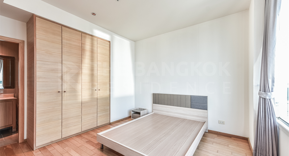 For rent 3 ベッドルーム condo in Sathon, Bangkok