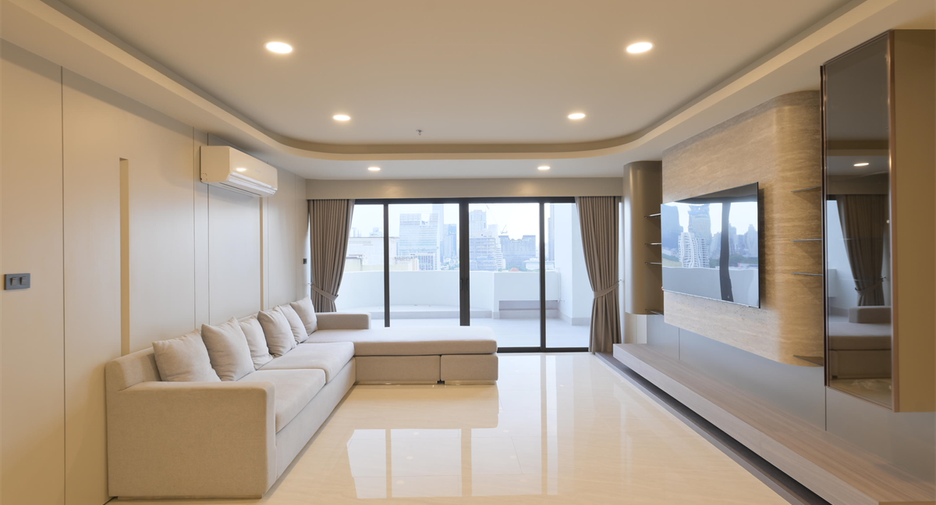 À louer 4 chambres condo à Khlong Toei, Bangkok