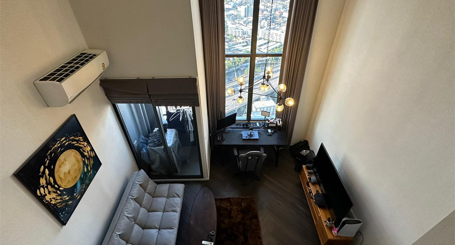 For rent 2 bedrooms condo in Khlong Toei, Bangkok