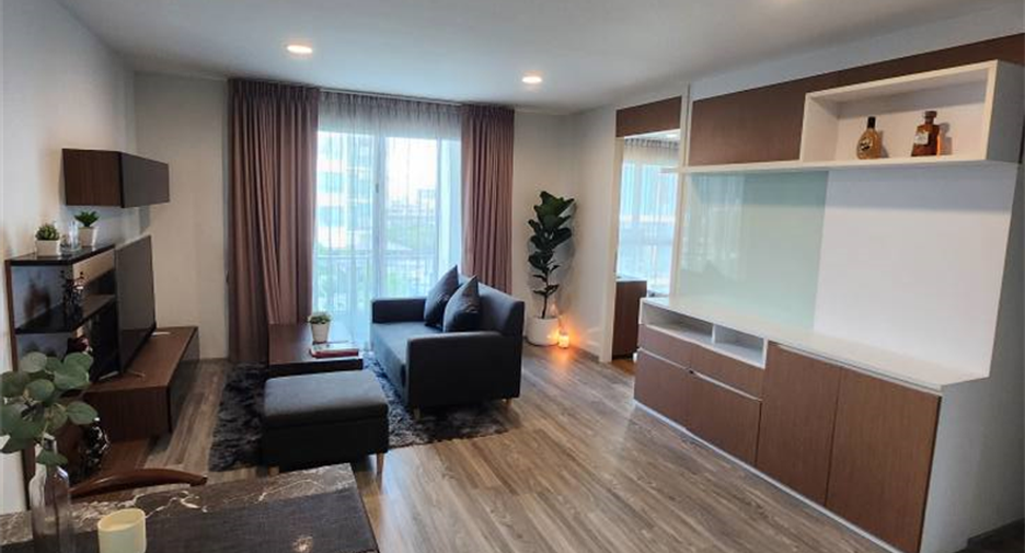 Wohnung zur Miete mit 2 Zimmer in Phra Khanong, Bangkok