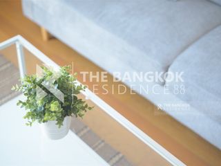For rent 2 bedrooms condo in Sathon, Bangkok