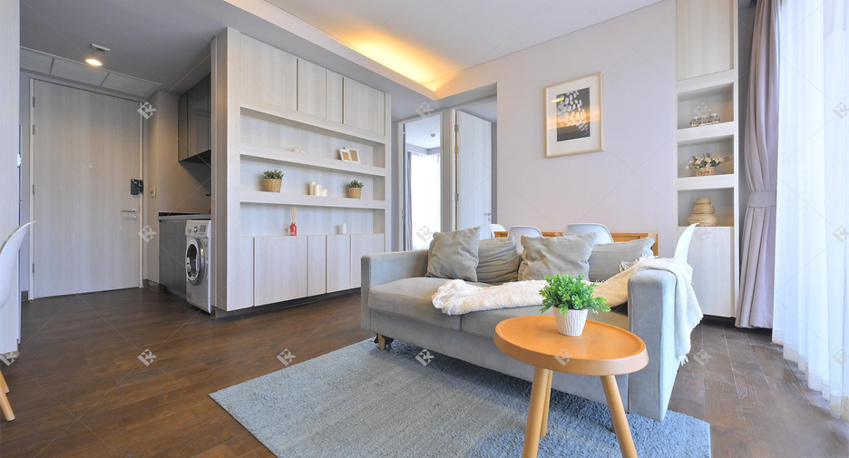 For rent 2 bedrooms condo in Khlong Toei, Bangkok