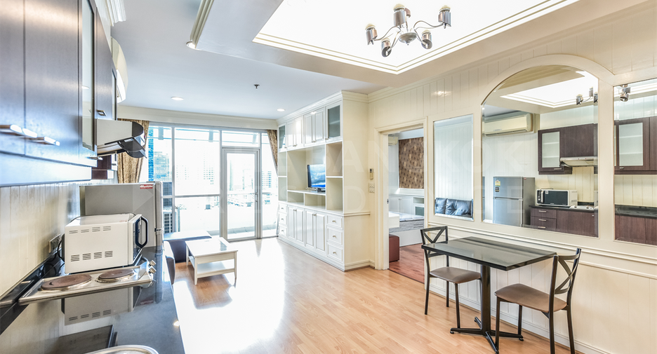 For rent 2 bedrooms condo in Sathon, Bangkok