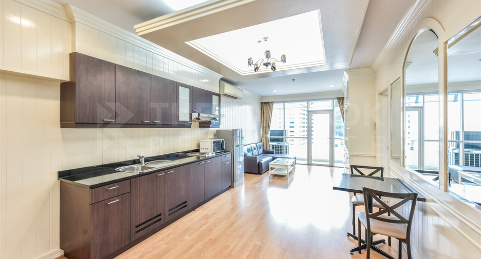 For rent 2 bedrooms condo in Sathon, Bangkok