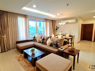 For rent 3 bedrooms condo in Watthana, Bangkok