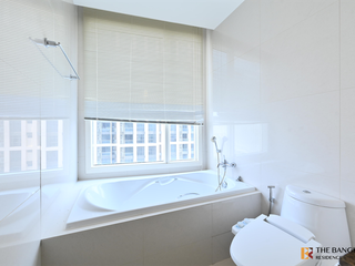 Condo en alquiler de 1 habitaciones en Khlong Toei, Bangkok