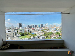 For rent 2 ベッドルーム condo in Watthana, Bangkok