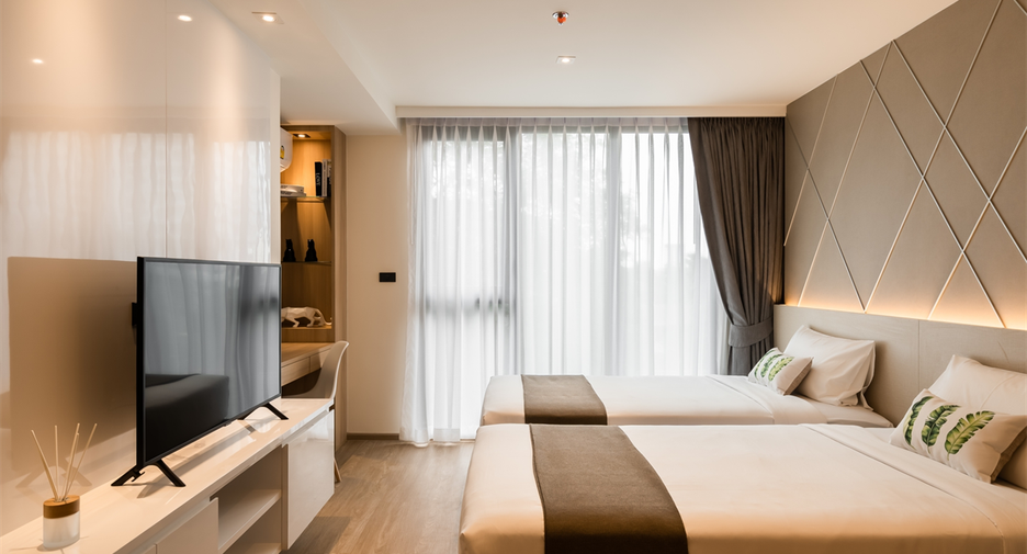 For rent 2 bedrooms condo in Watthana, Bangkok