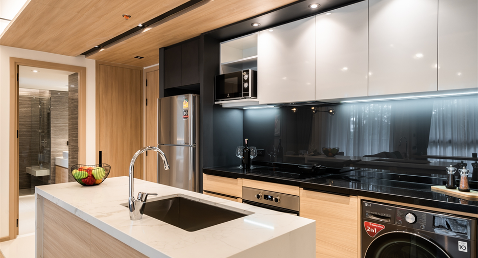 For rent 2 bedrooms condo in Watthana, Bangkok