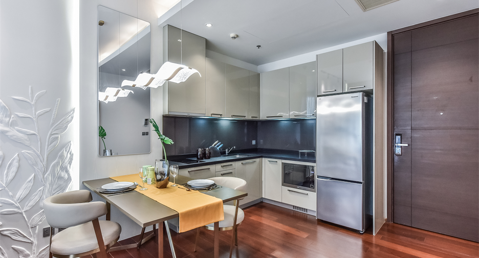 For rent 1 bed condo in Watthana, Bangkok