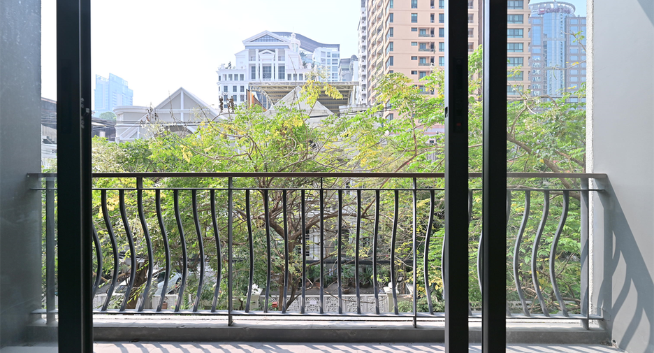 Wohnung zur Miete mit 2 Zimmer in Pathum Wan, Bangkok