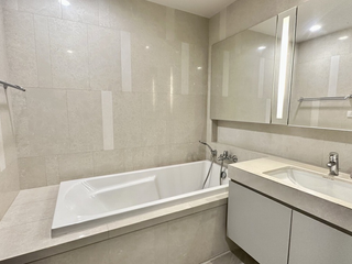 Wohnung zur Miete mit 1 Zimmer in Watthana, Bangkok