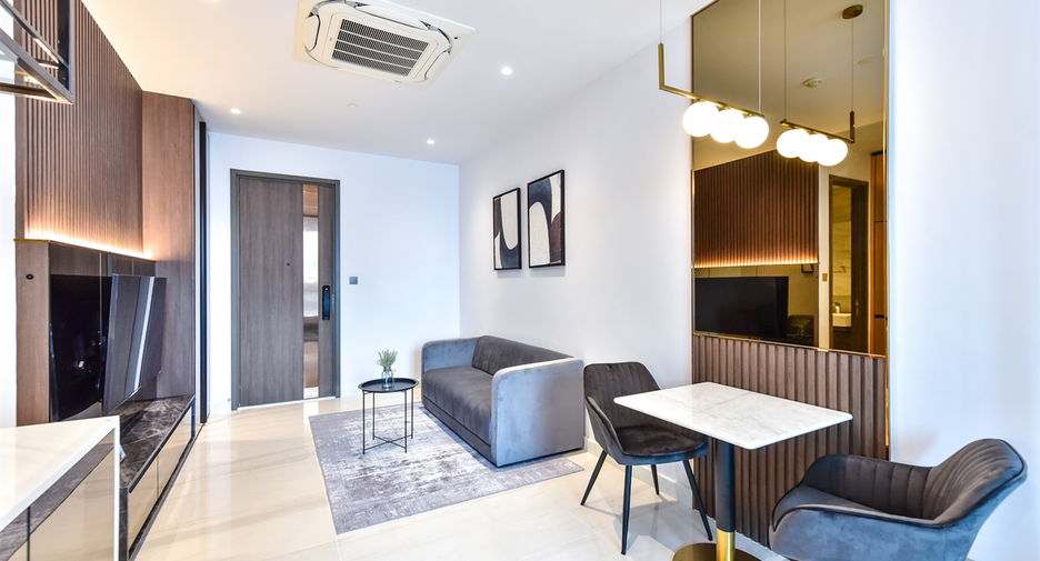 For rent 1 bed condo in Sathon, Bangkok