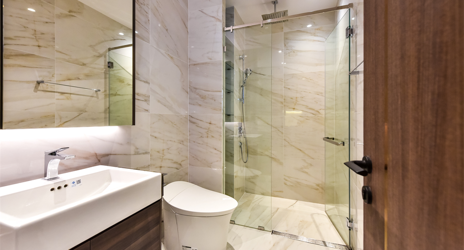 For rent 1 bed condo in Sathon, Bangkok