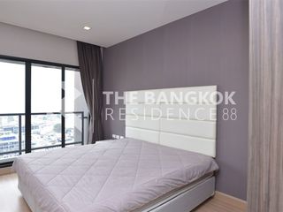 For rent 2 bedrooms condo in Khlong San, Bangkok