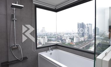 出租 2 卧室 公寓 在 Khlong San, 曼谷