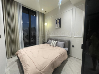 For rent 2 bedrooms condo in Khlong San, Bangkok