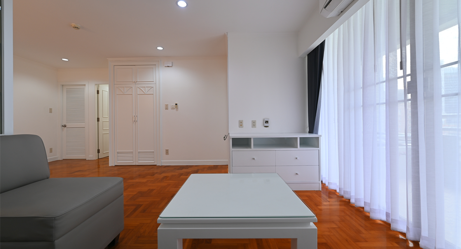 À louer 2 chambres condo à Khlong Toei, Bangkok