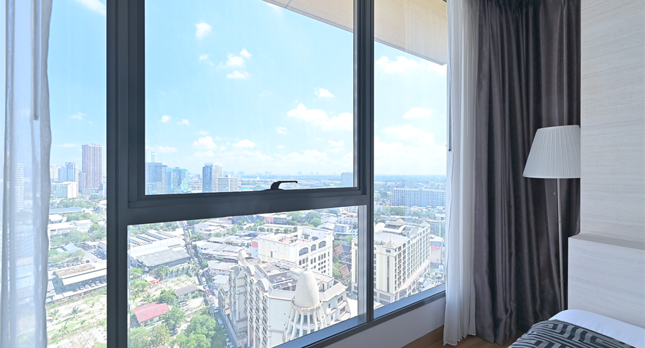 Condo en alquiler de 2 habitaciones en Khlong Toei, Bangkok