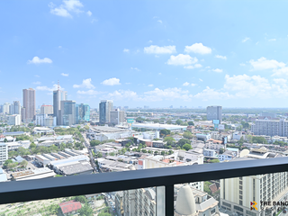 Condo en alquiler de 2 habitaciones en Khlong Toei, Bangkok