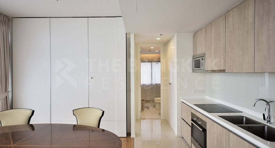 À louer 2 chambres condo à Watthana, Bangkok