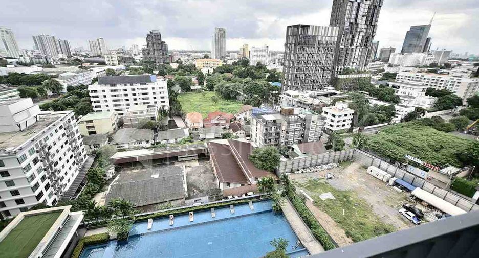 Wohnung zur Miete mit 2 Zimmer in Khlong Toei, Bangkok