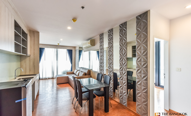 For rent 2 bedrooms condo in Sathon, Bangkok