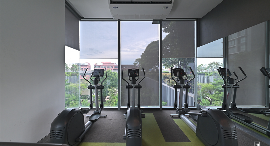 For rent 2 bedrooms condo in Phra Khanong, Bangkok
