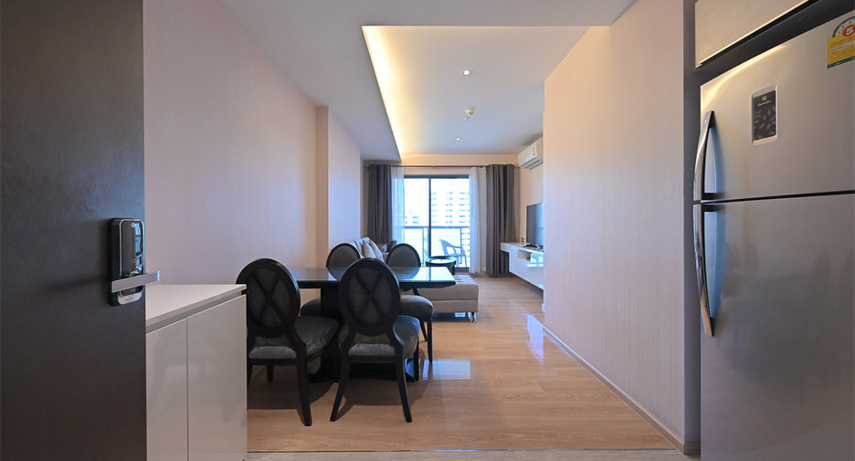 For rent 1 bed condo in Watthana, Bangkok