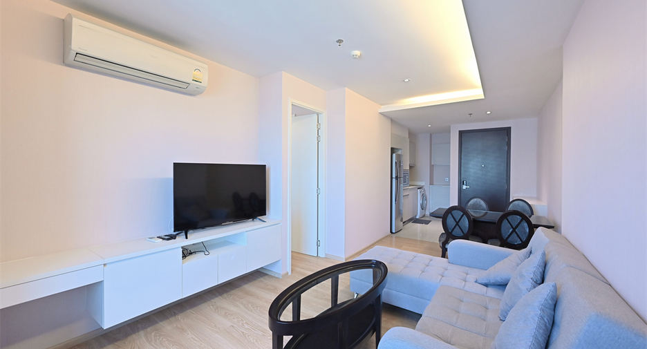For rent 1 bed condo in Watthana, Bangkok