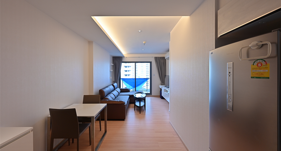 For rent 1 bed condo in Watthana, Bangkok