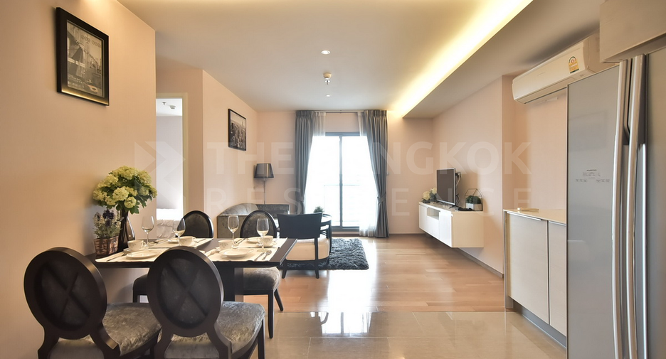For rent 2 bedrooms condo in Watthana, Bangkok