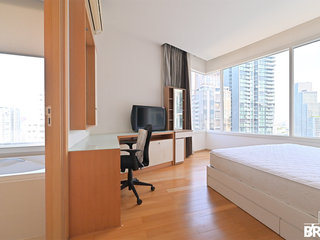 Condo en alquiler de 2 habitaciones en Khlong Toei, Bangkok