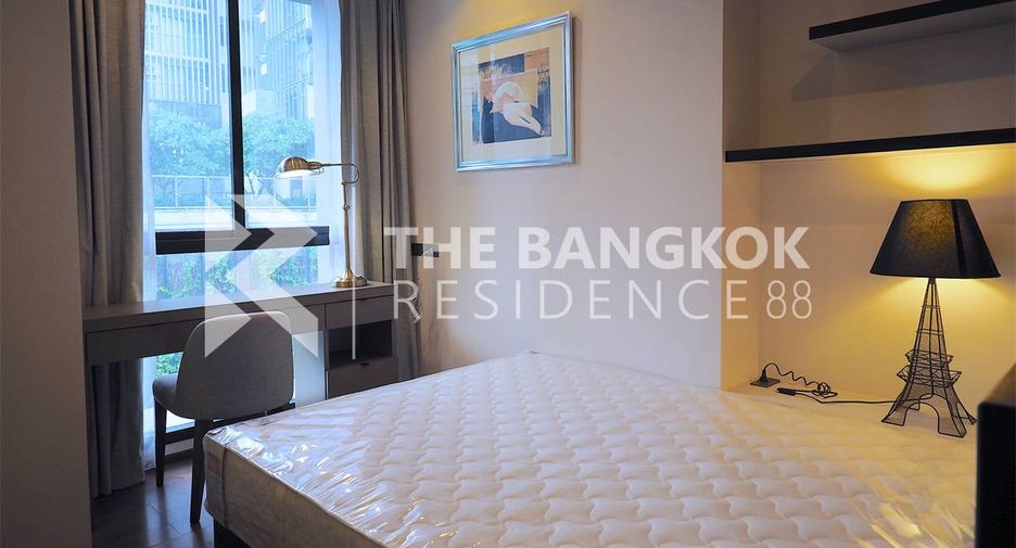 For rent 2 bedrooms condo in Sathon, Bangkok