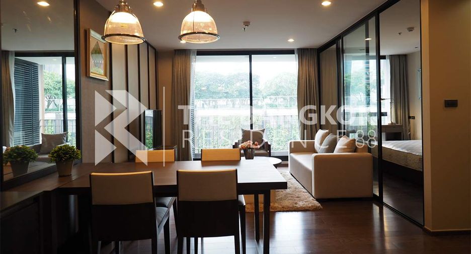 For rent 2 bedrooms condo in Sathon, Bangkok