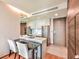 For rent 1 bed condo in Bang Rak, Bangkok