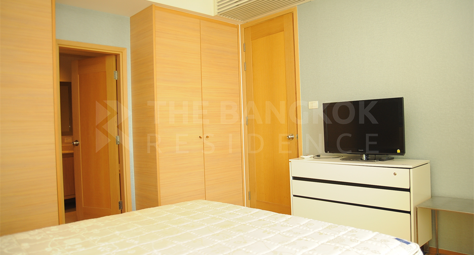 For rent 1 bed condo in Sathon, Bangkok