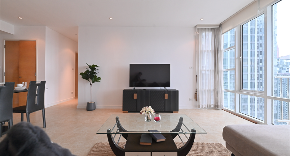 Wohnung zur Miete mit 2 Zimmer in Khlong Toei, Bangkok