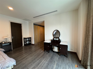 Wohnung zur Miete mit 3 Zimmer in Khlong Toei, Bangkok