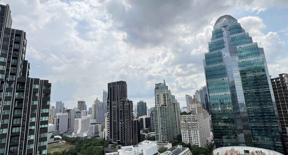 ให้เช่า 2 ห้องนอน คอนโด ใน วัฒนา, กรุงเทพฯ