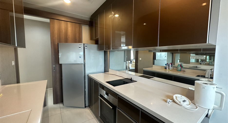 À louer 2 chambres condo à Bang Kho Laem, Bangkok