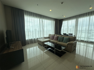 For rent 2 bedrooms condo in Bang Kho Laem, Bangkok