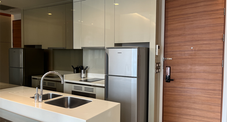 For rent 1 bed condo in Khlong Toei, Bangkok