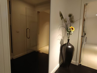 Condo en alquiler de 2 habitaciones en Khlong Toei, Bangkok